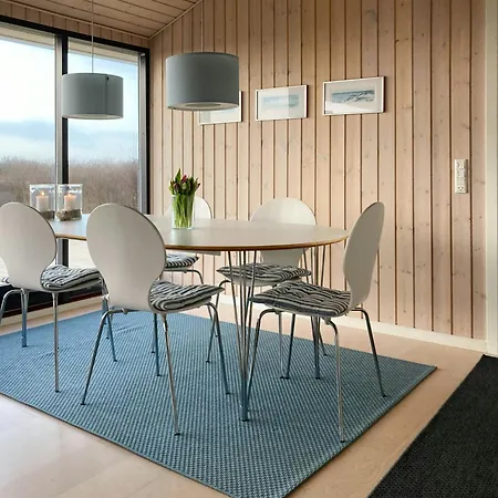 Charming Summer House In With Sea View Prázdninový dům *