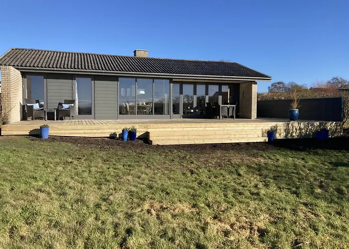 Casa vacanze Charming Summer House In With Sea View